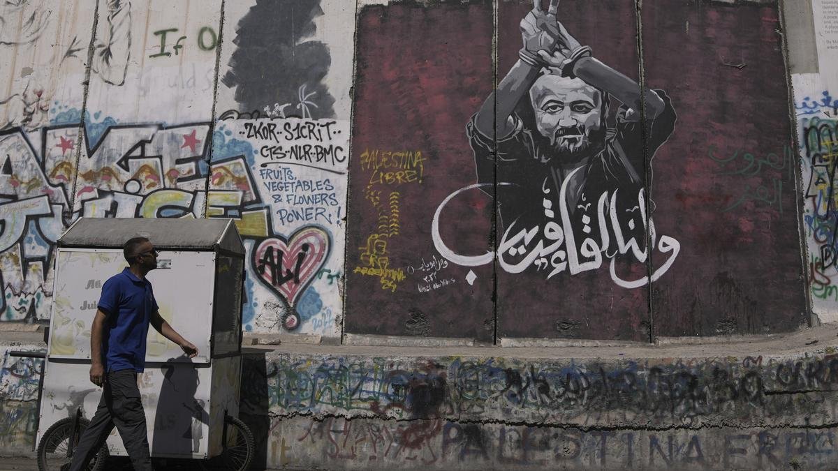 Israel approves settlement project that could divide West Bank
