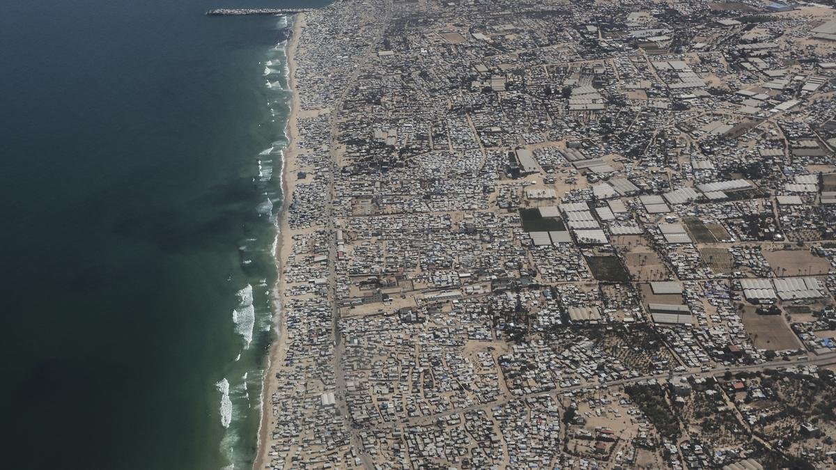 Netanyahu says Israel wants to take control of all of Gaza