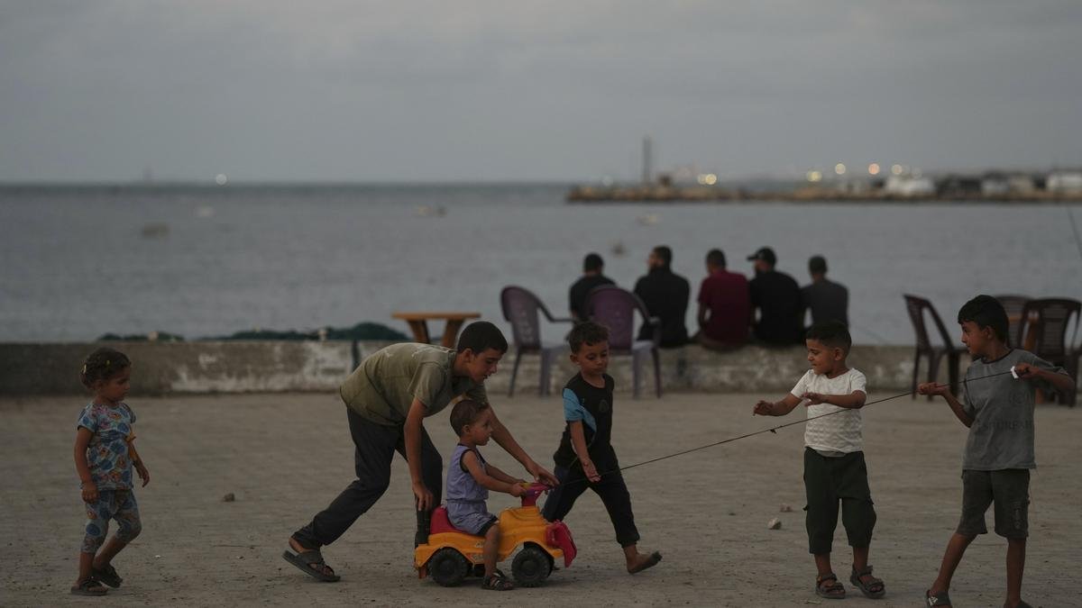 At least 21,000 children disabled in Gaza war: U.N. committee