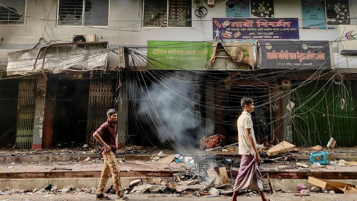 Bangladesh blames foreign arms for deadly hill clashes