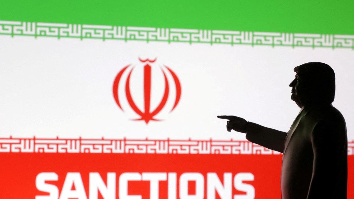 Iran says open to U.S. nuclear talks, rejects missile curbs