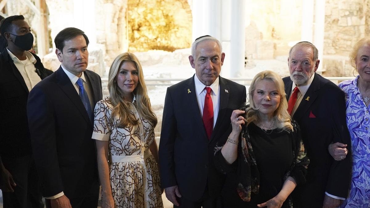 Netanyahu says U.S. an 'extraordinary friend' during Rubio visit