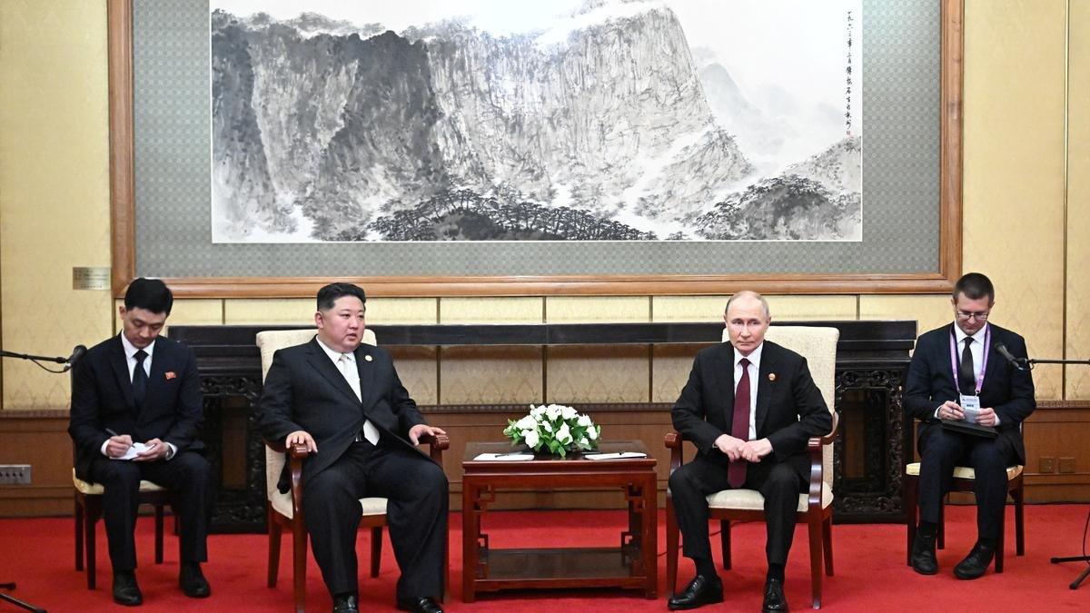 Putin thanks Kim for North Korea's valiant help fighting against Ukraine