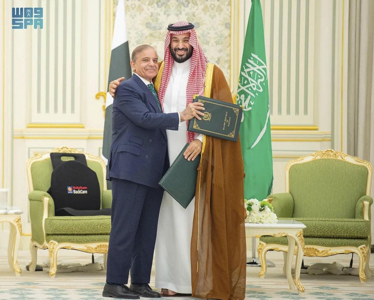 Watch: Pakistan, Saudi Arabia ink defence pact for joint defence against aggression